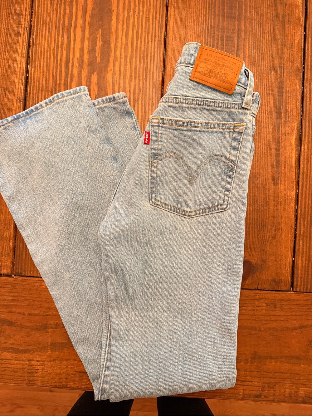 Levi's Women's Wedgie Bootcut Premium Jeans - light wash